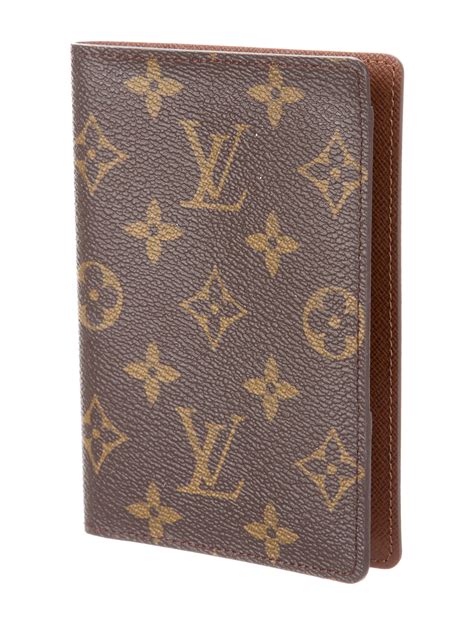 lv passport wallet|louis vuitton 13 passport holder.